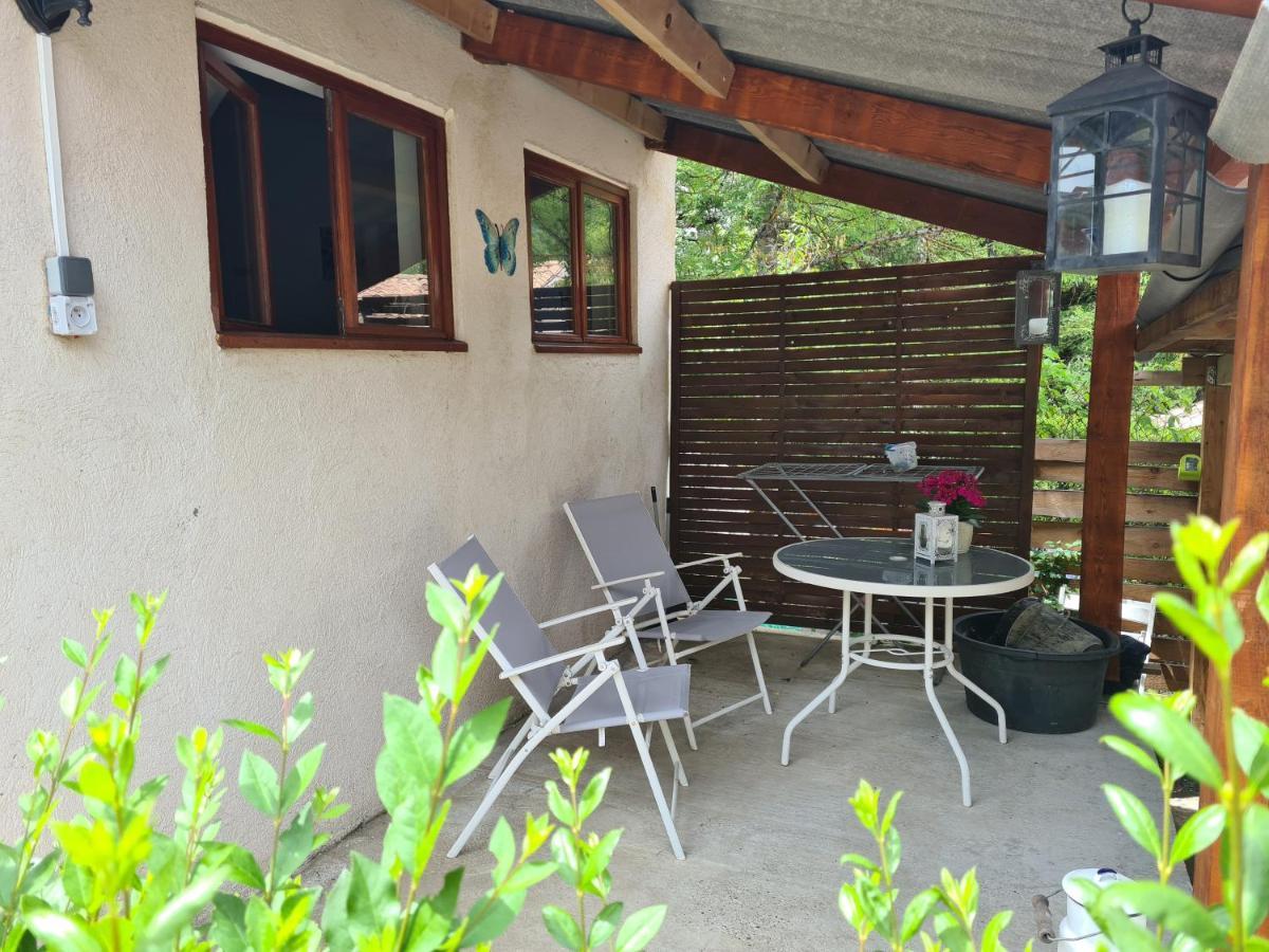 Maison Castellane Chambre D'Hotes B&B Εξωτερικό φωτογραφία