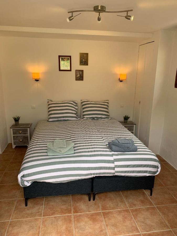Maison Castellane Chambre D'Hotes B&B Εξωτερικό φωτογραφία