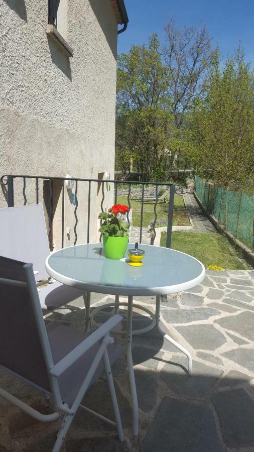 Maison Castellane Chambre D'Hotes B&B Εξωτερικό φωτογραφία